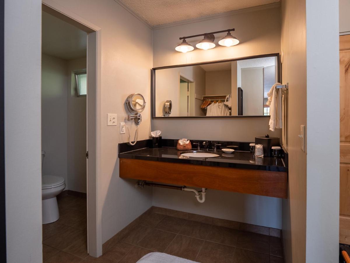 The Lodge At Riverside Grants Pass Exterior photo