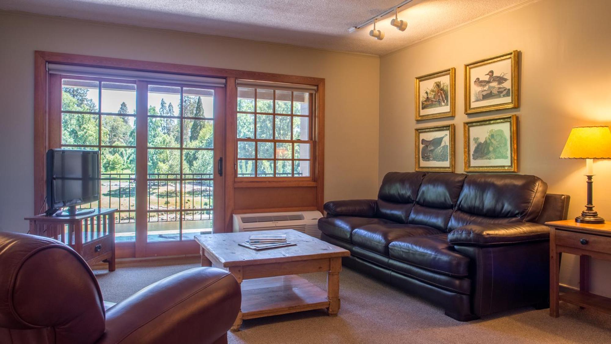 The Lodge At Riverside Grants Pass Room photo