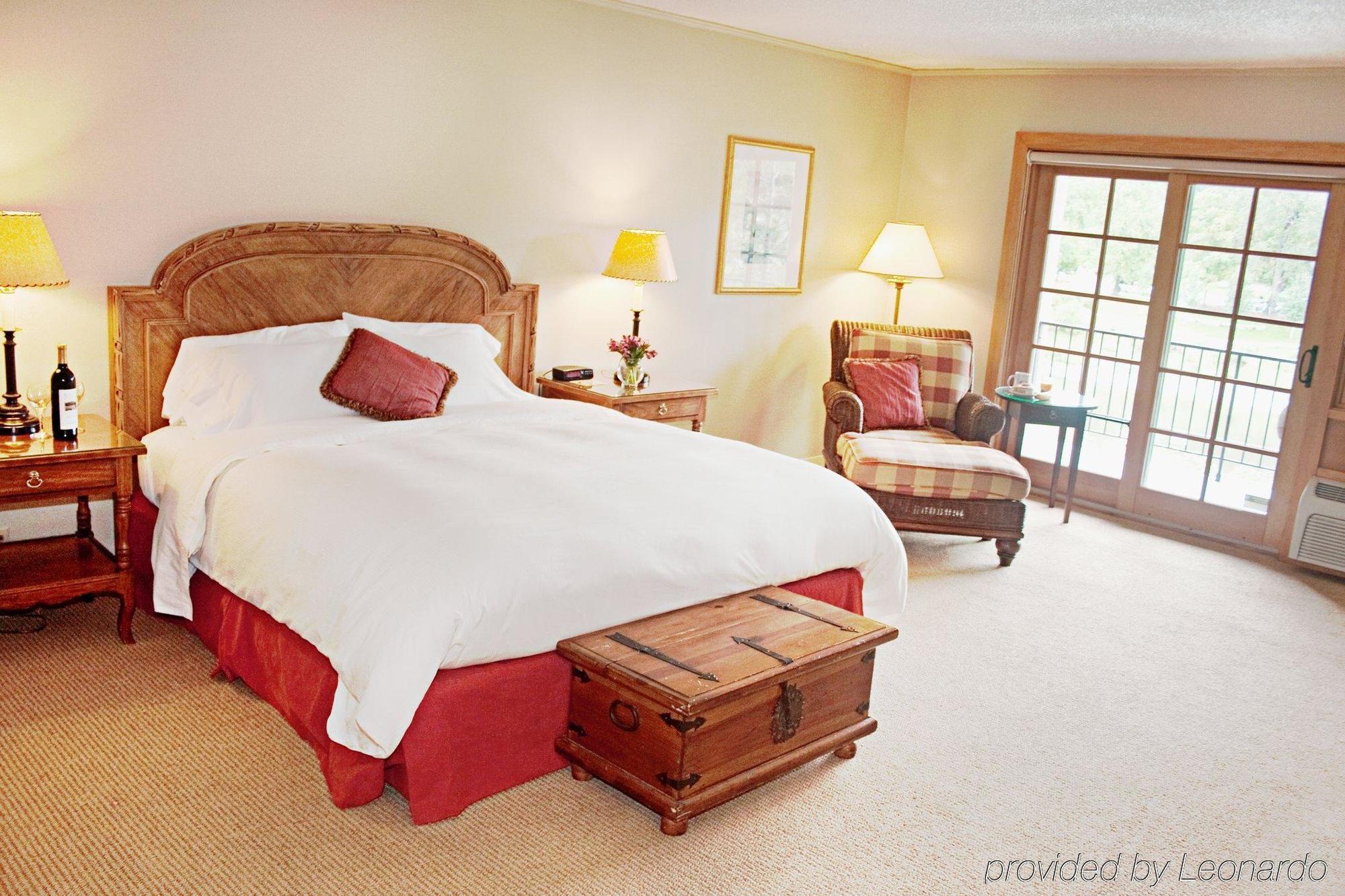 The Lodge At Riverside Grants Pass Room photo