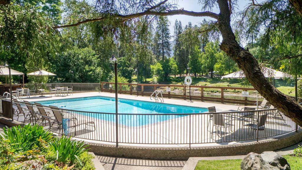 The Lodge At Riverside Grants Pass Exterior photo