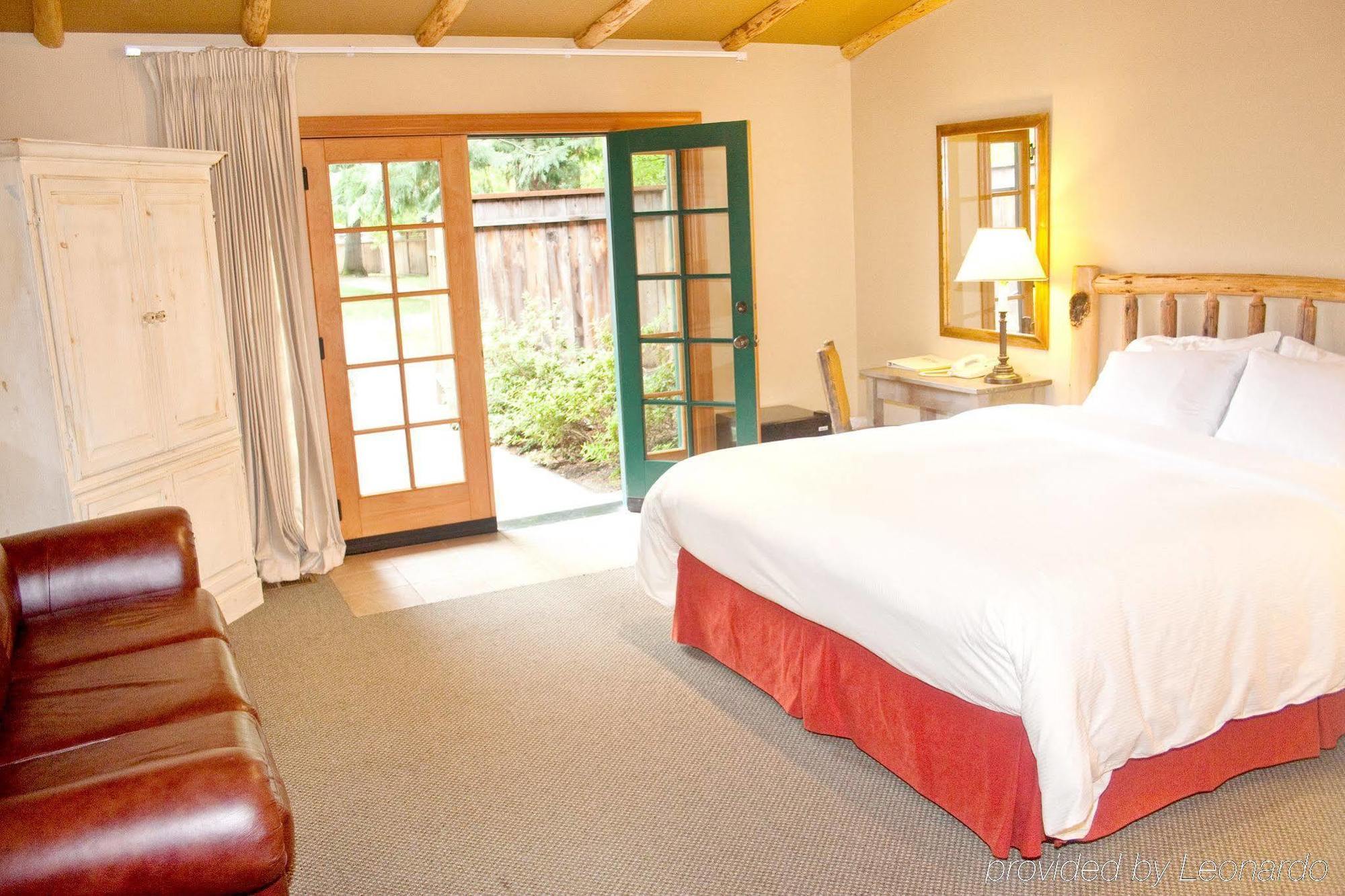 The Lodge At Riverside Grants Pass Room photo